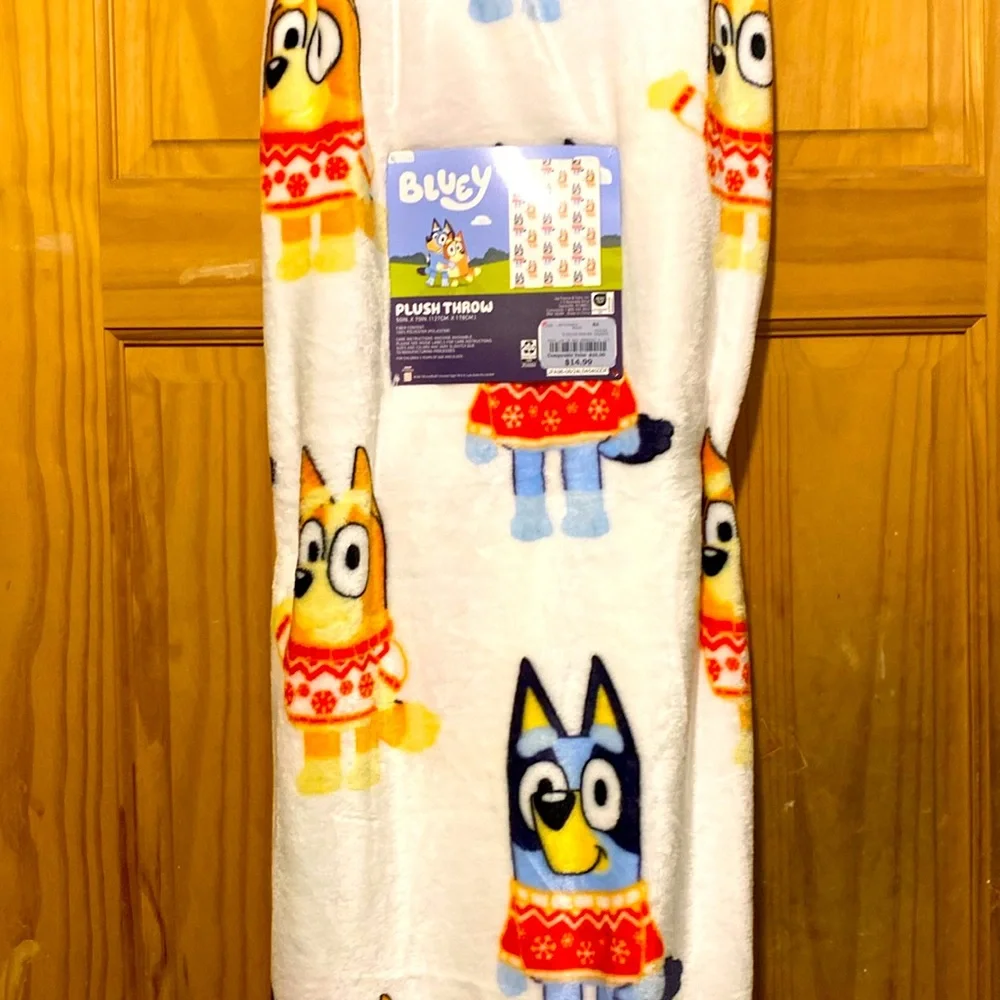Bluey and Bingo Christmas Sweater Blanket Throw 50”x70” NWT